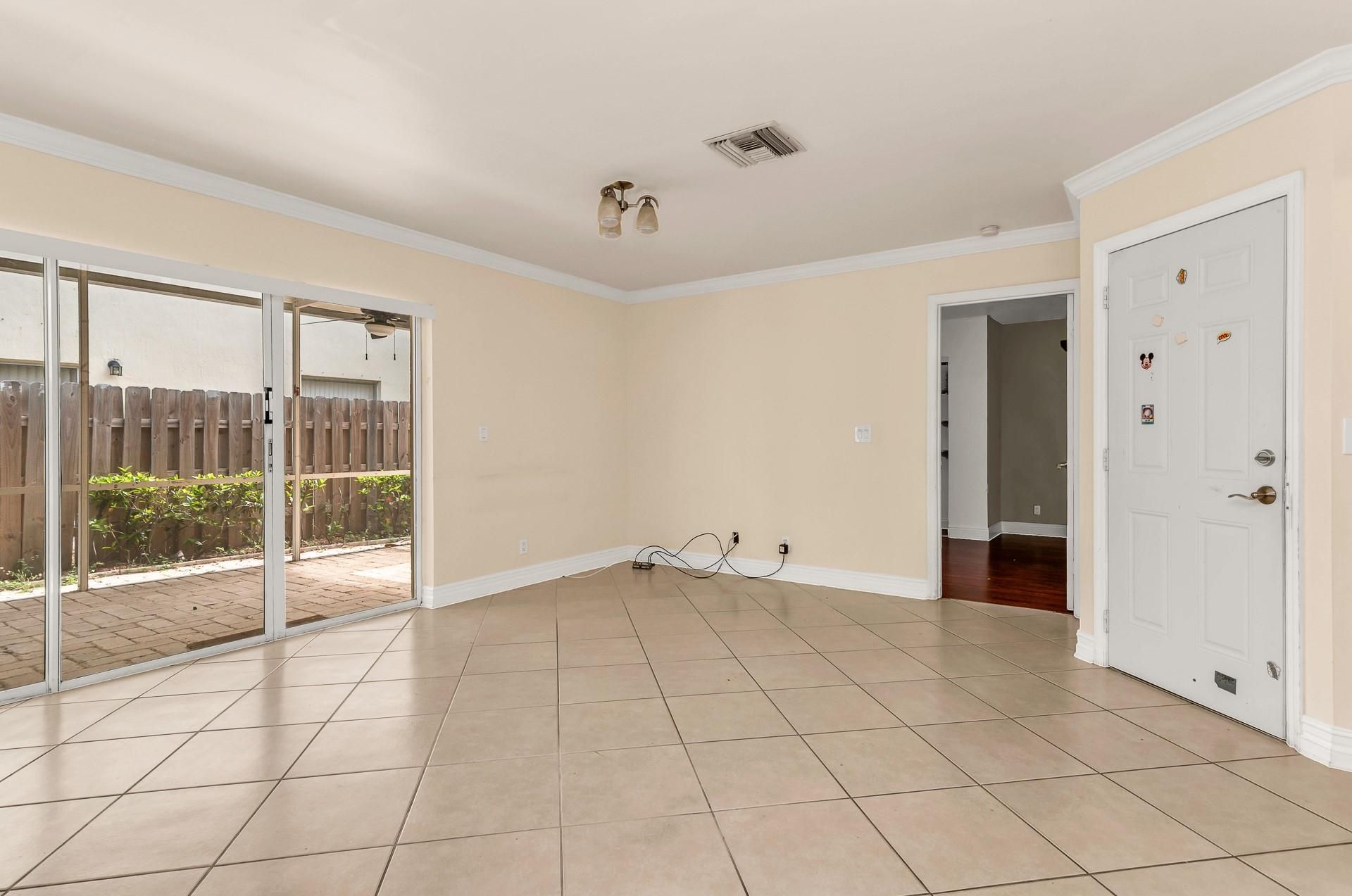 5486 NW 44th Way, Coconut Creek, FL 33073 Photo