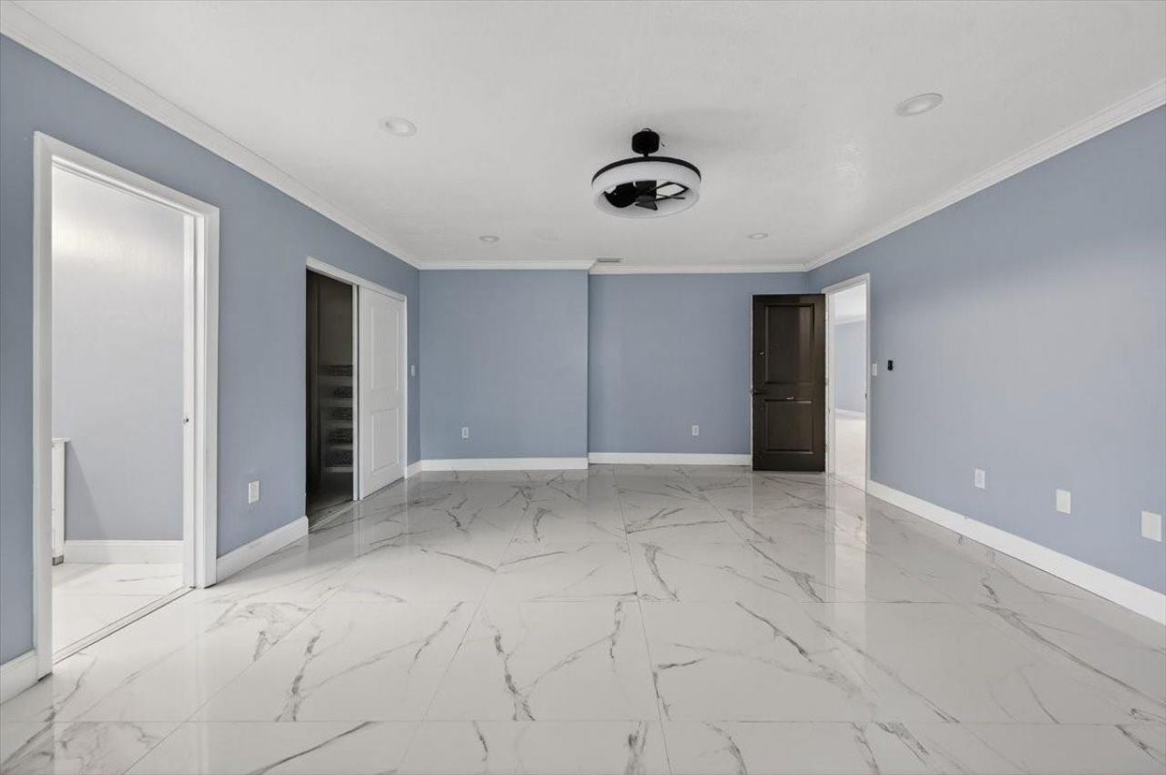 15775 N Miami Avenue, Miami, FL 33169 Photo