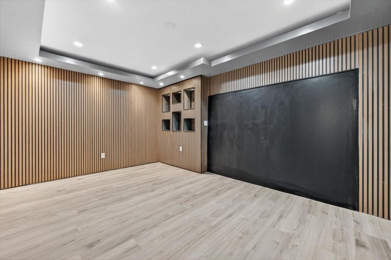 15775 N Miami Avenue, Miami, FL 33169 Photo