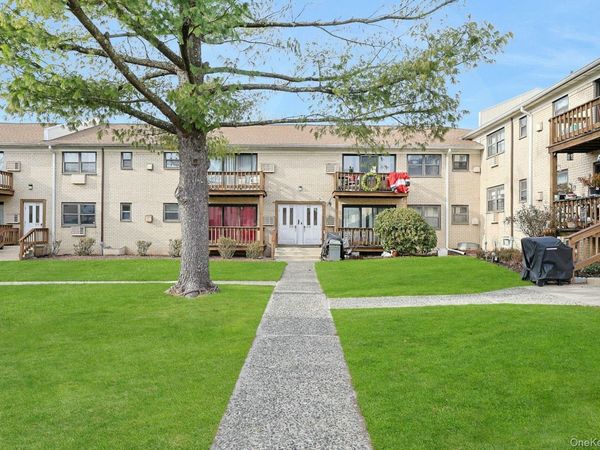 205 Sneden Place W, Unit 205, Spring Valley, NY 10977