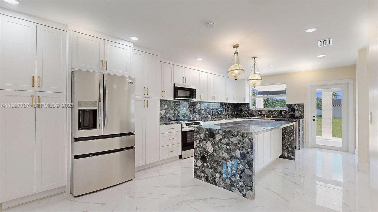 3801 SW 132nd Ave, Miami, FL 33175 Photo