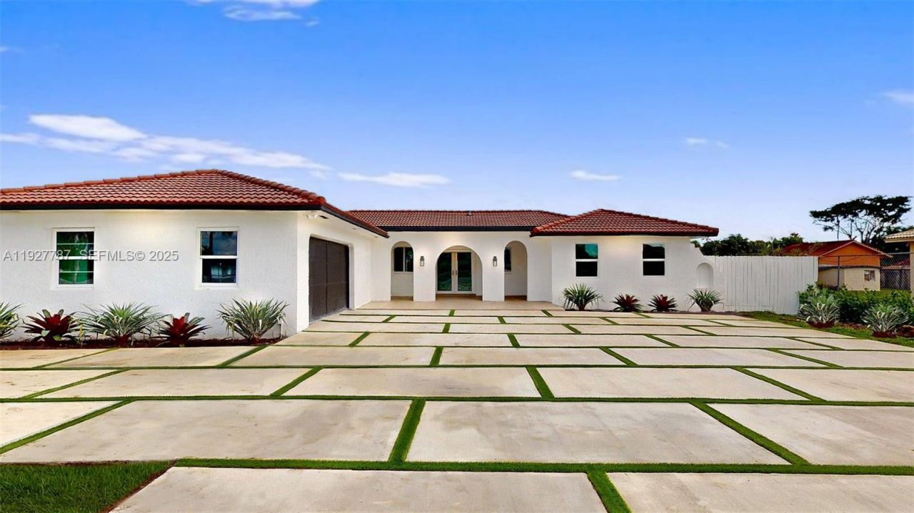 3801 SW 132nd Ave, Miami, FL 33175 Photo