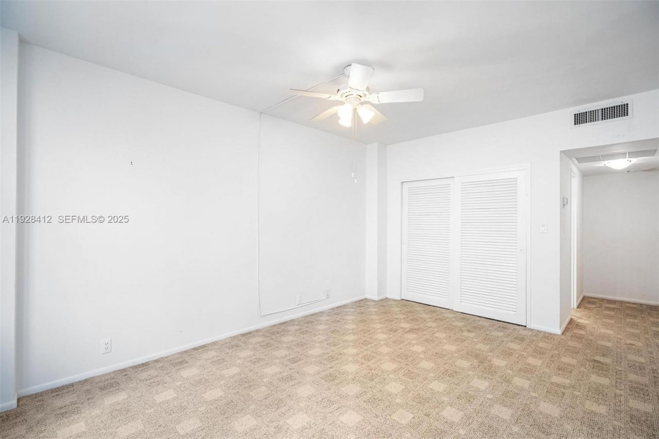 4747 Collins Ave, Unit 207, Miami Beach, FL 33140 Photo