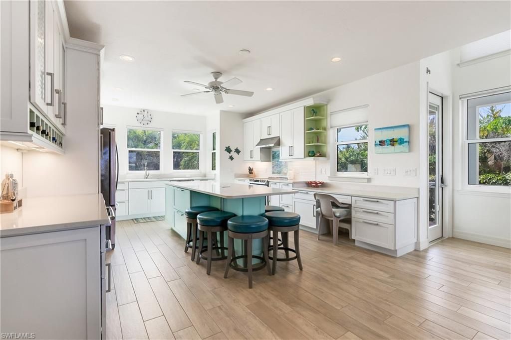 1508 Middle Gulf Dr, Sanibel, FL 33957 Photo