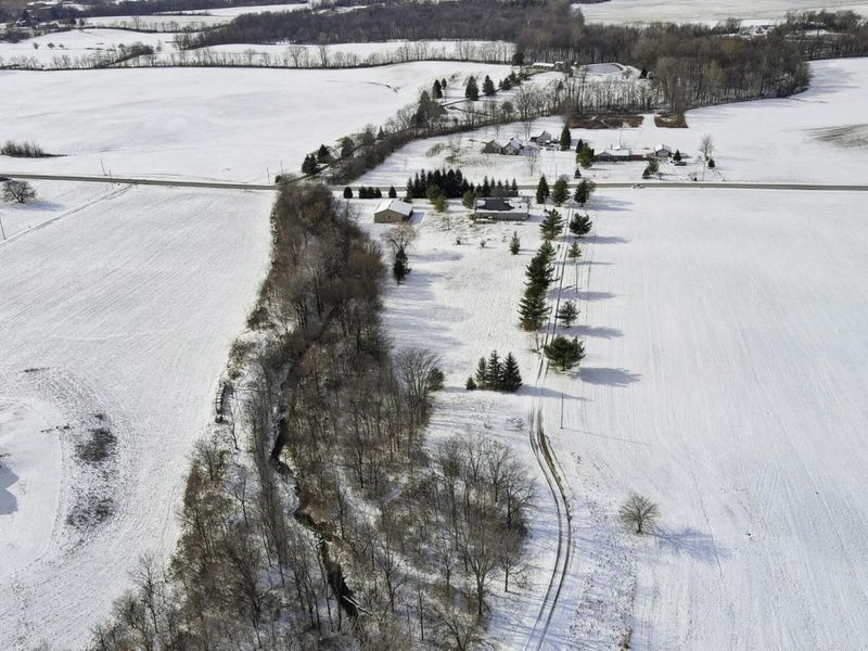 18544 Santa Fe Line Road, Waynesfield, OH 45896 Photo 5