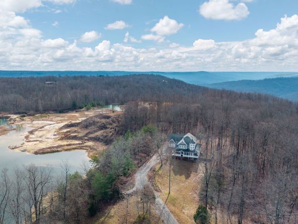 10739 Monterey Hwy, Monterey, TN 38574