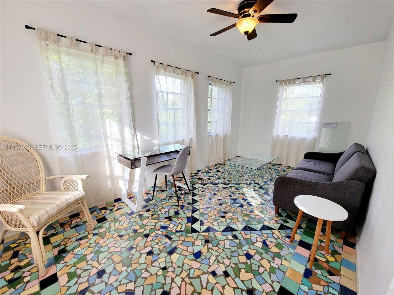 1872 SW 9th St, Miami, FL 33135 Photo