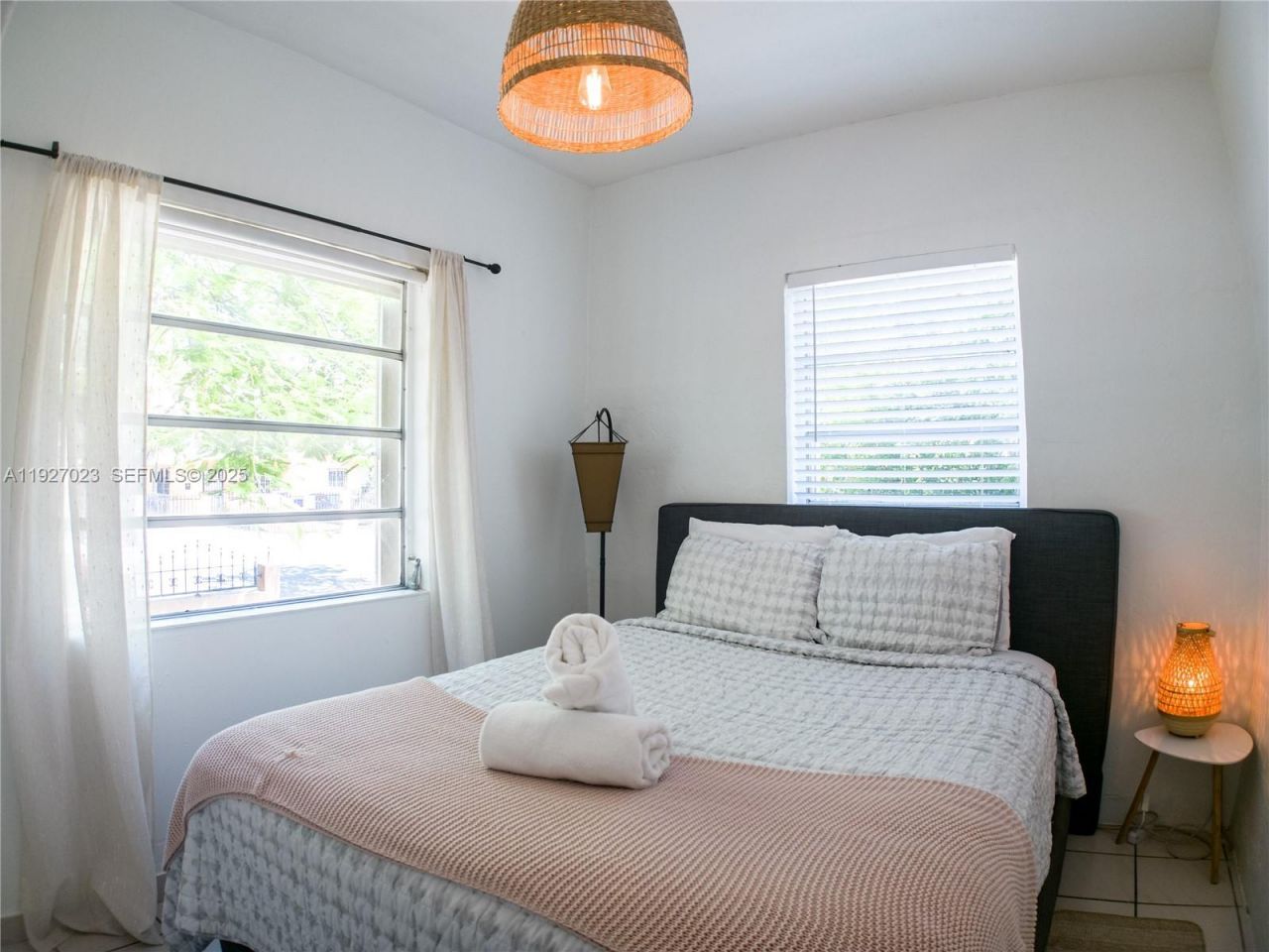 1872 SW 9th St, Miami, FL 33135 Photo