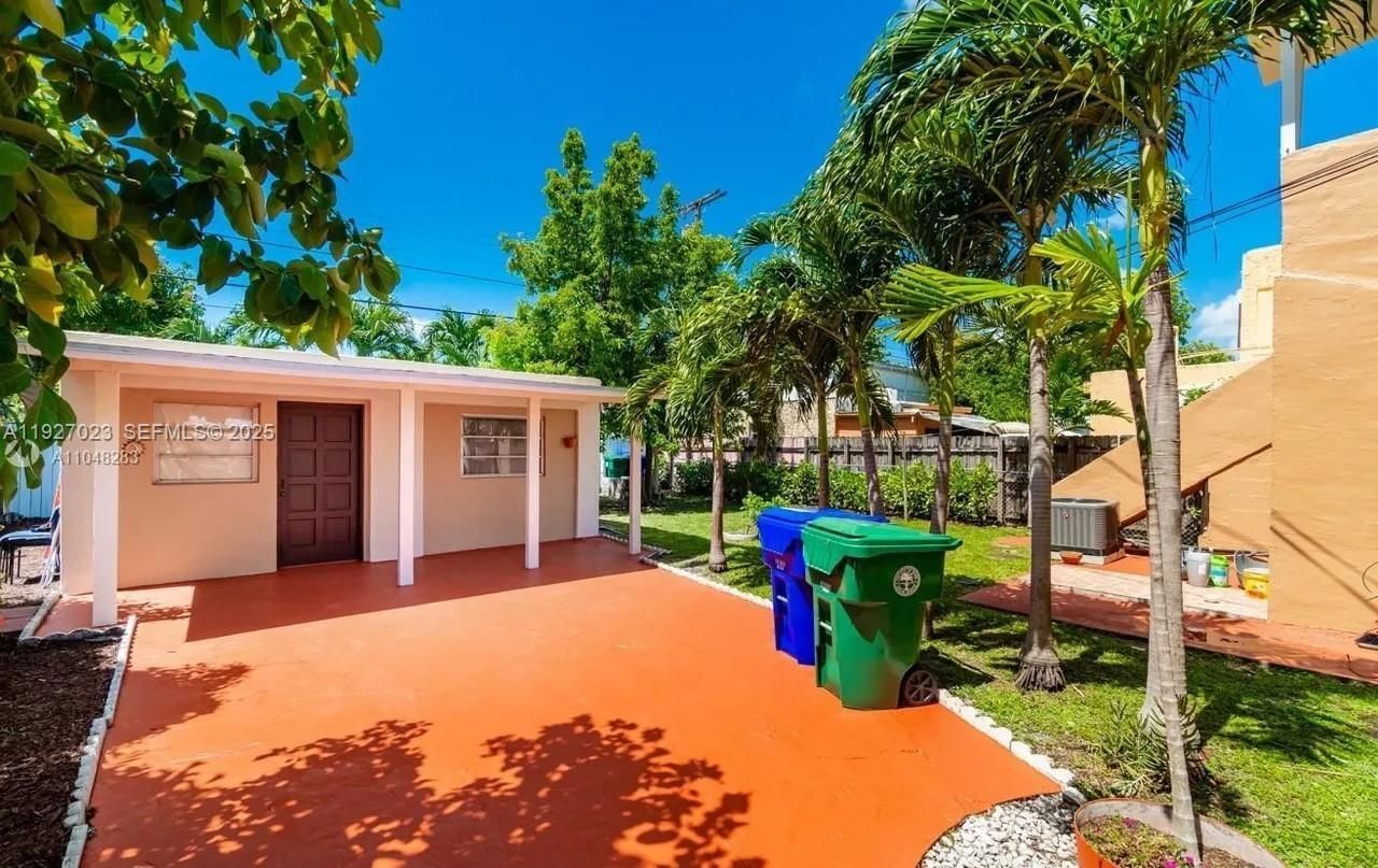 1872 SW 9th St, Miami, FL 33135 Photo