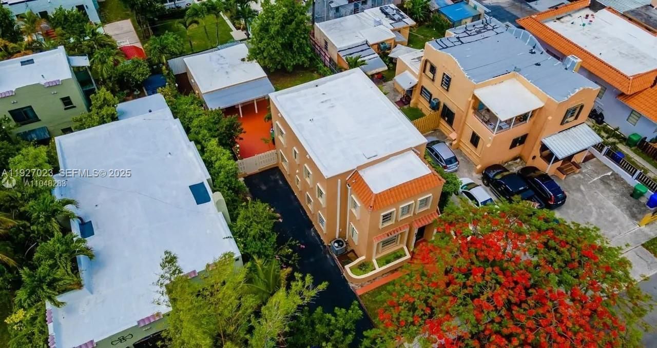 1872 SW 9th St, Miami, FL 33135 Photo