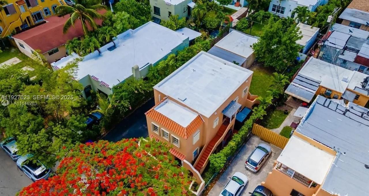 1872 SW 9th St, Miami, FL 33135 Photo