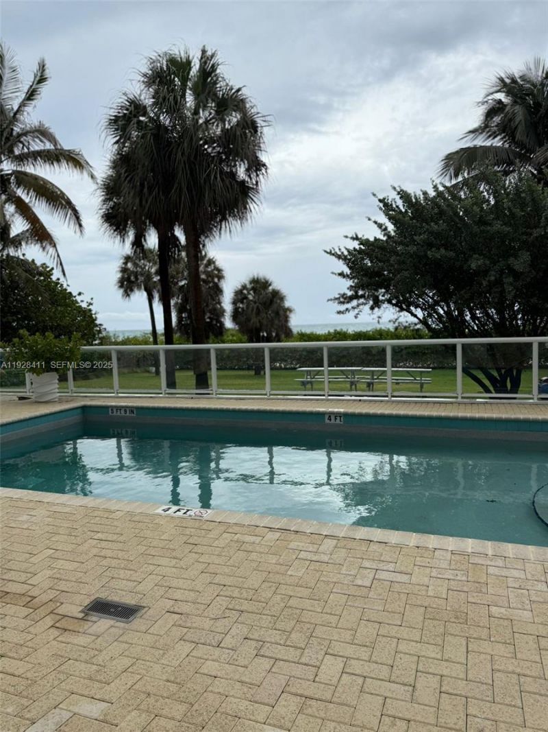 8911 Collins Ave, Unit 1103, Surfside, FL 33154 Photo