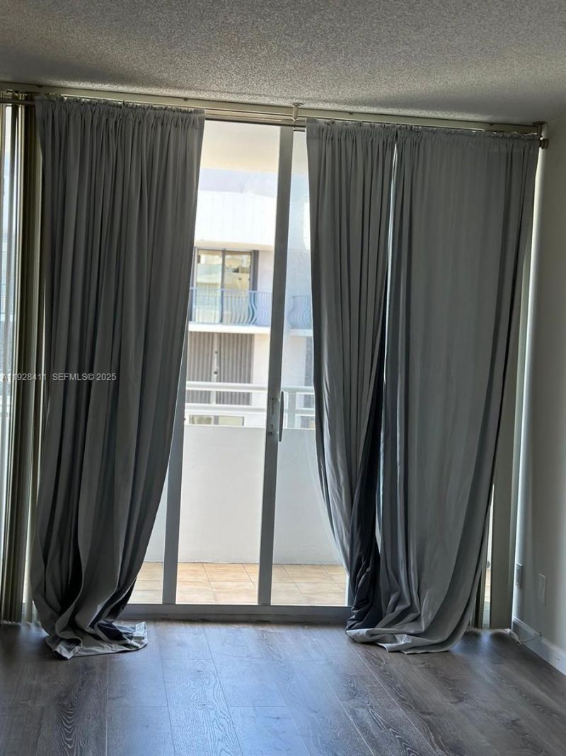 8911 Collins Ave, Unit 1103, Surfside, FL 33154 Photo