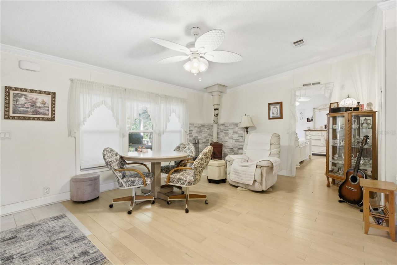 1349 SW 27th Place, Bell, FL 32619 Photo