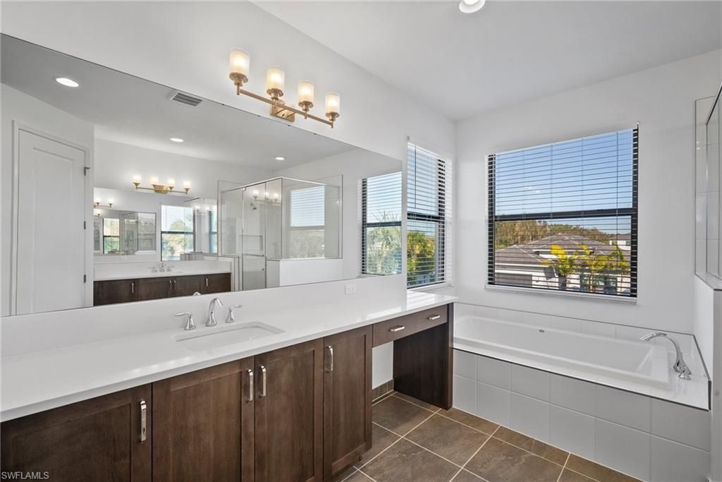 20800 Thistle Leaf Ln, Estero, FL 33928 Photo