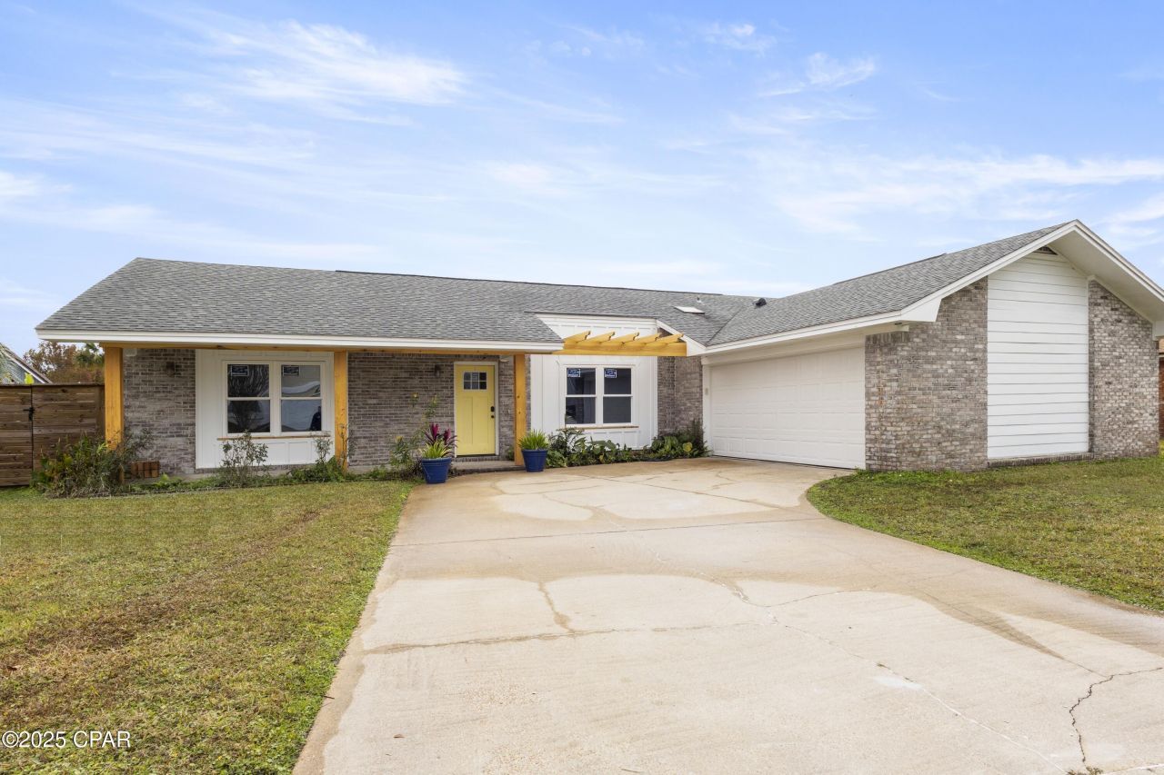7582 Yellow Bluff Road, Panama City, FL 32404 Main Photo