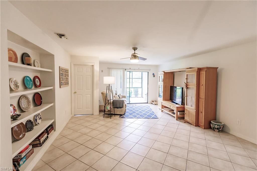 1055 Palm Ave, Unit 216, North Fort Myers, FL 33903 Photo