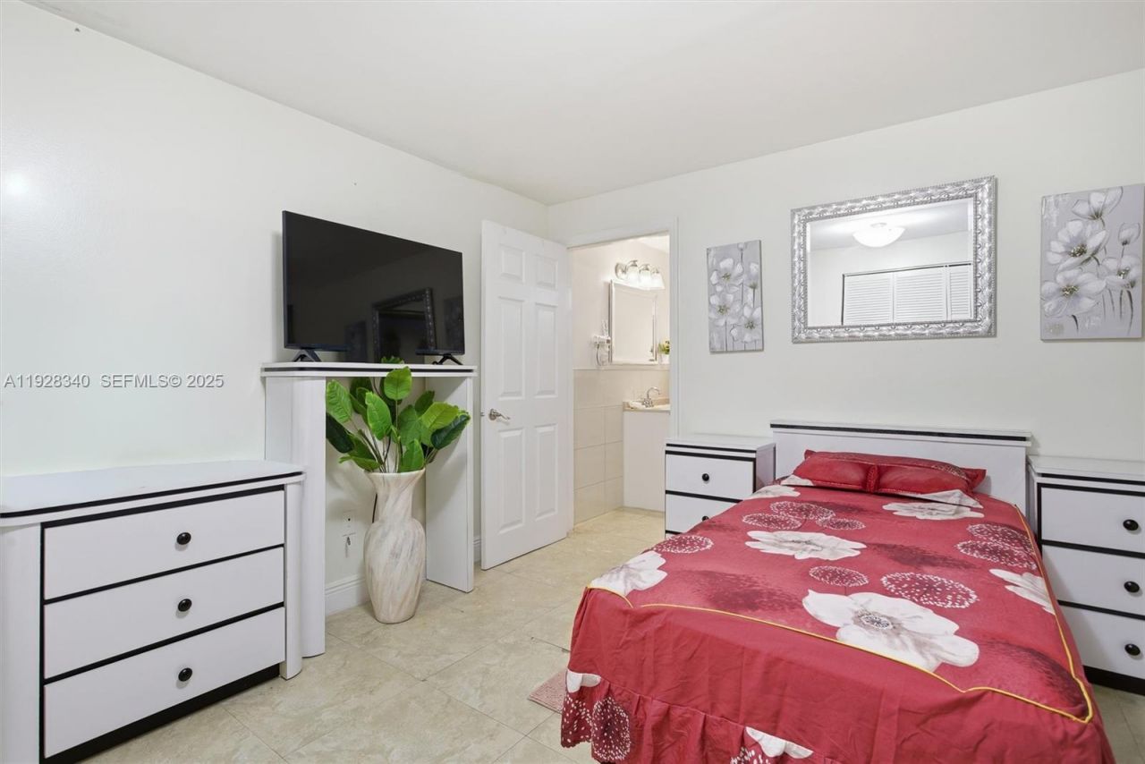 2642 NW 24th Ave, Miami, FL 33142 Photo