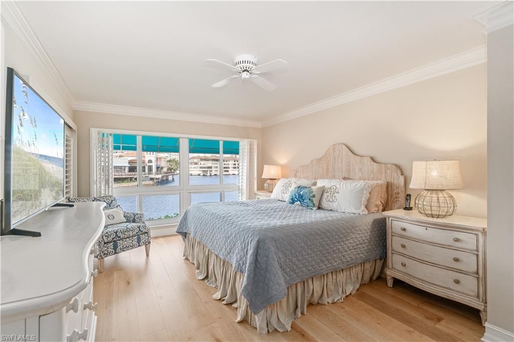 205 Park Shore Dr, Unit 4-413, Naples, FL 34103 Photo