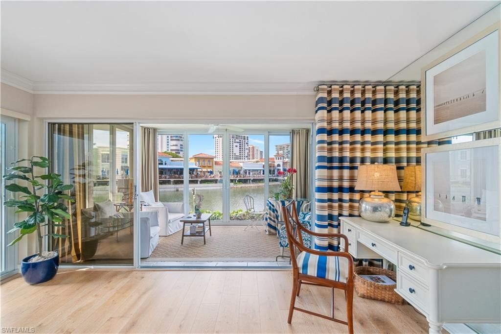 205 Park Shore Dr, Unit 4-413, Naples, FL 34103 Photo