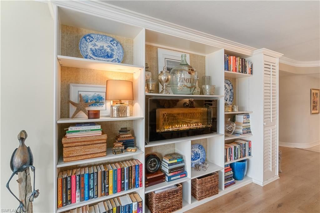 205 Park Shore Dr, Unit 4-413, Naples, FL 34103 Photo