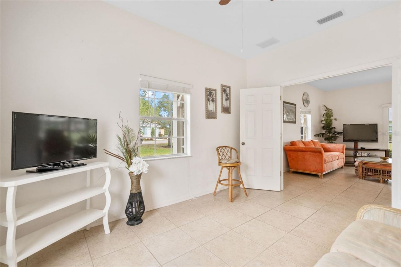 25604 Heritage Lake Boulevard, Unit 118, Punta Gorda, FL 33983 Photo