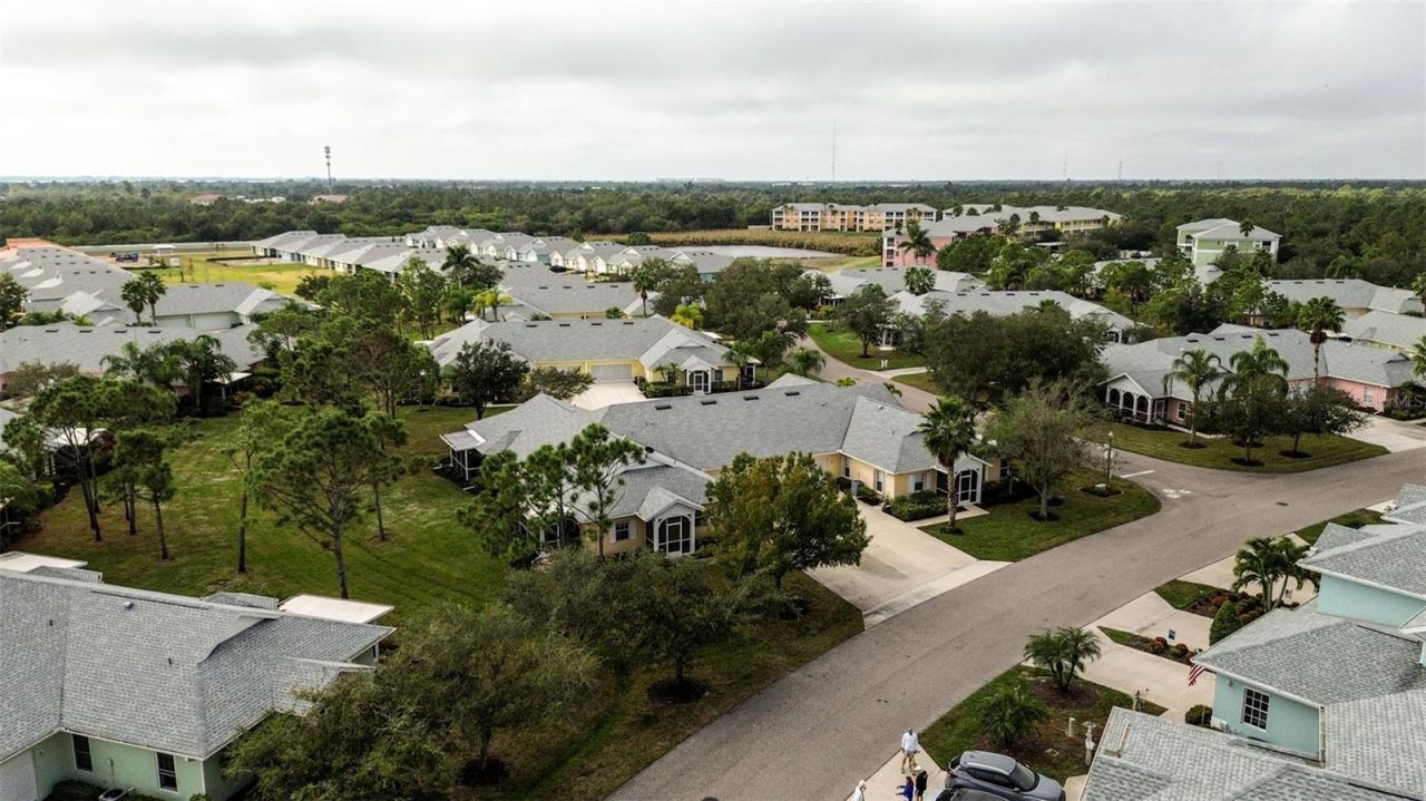 25604 Heritage Lake Boulevard, Unit 118, Punta Gorda, FL 33983 Photo