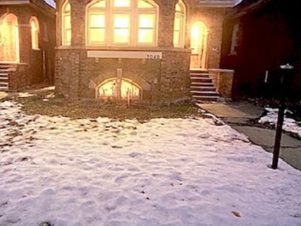 1048 W 92nd Place, Chicago, IL 60620