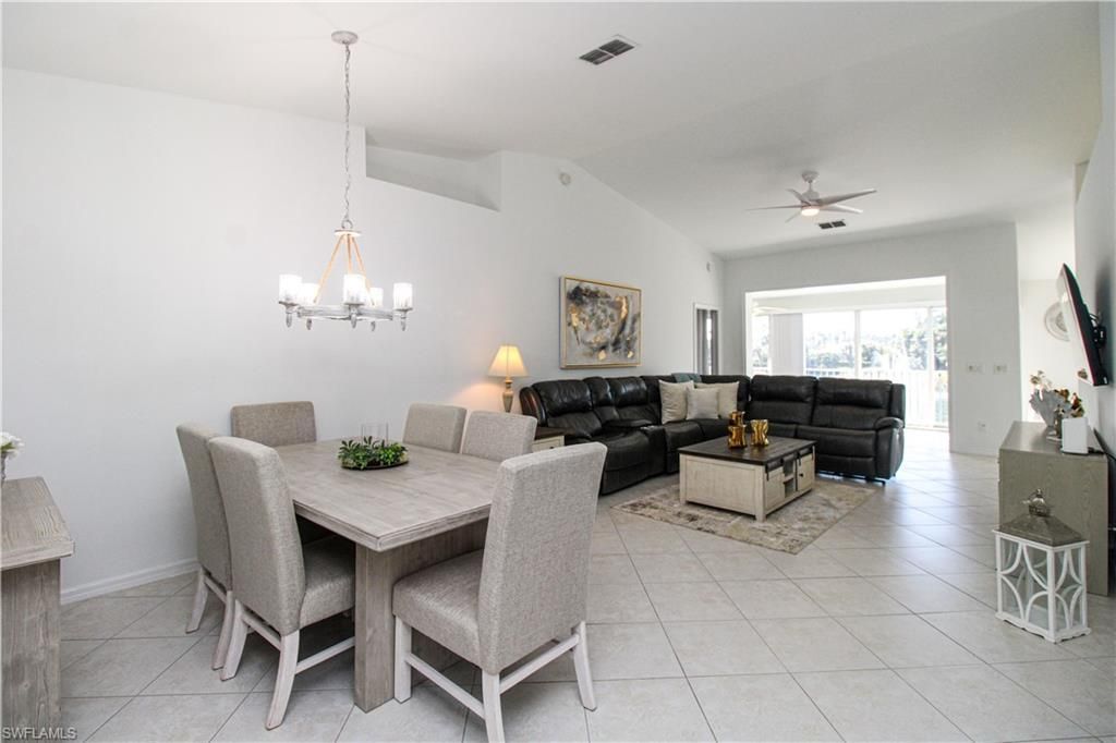 5645 Whisperwood Blvd, Unit 504, Naples, FL 34110 Photo