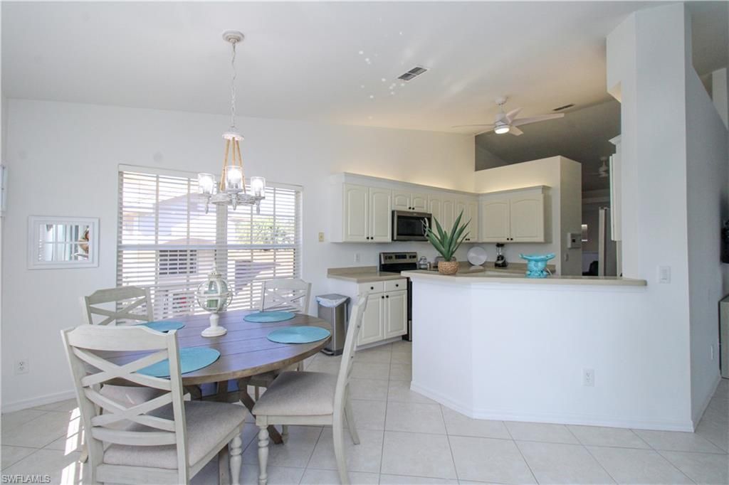 5645 Whisperwood Blvd, Unit 504, Naples, FL 34110 Photo