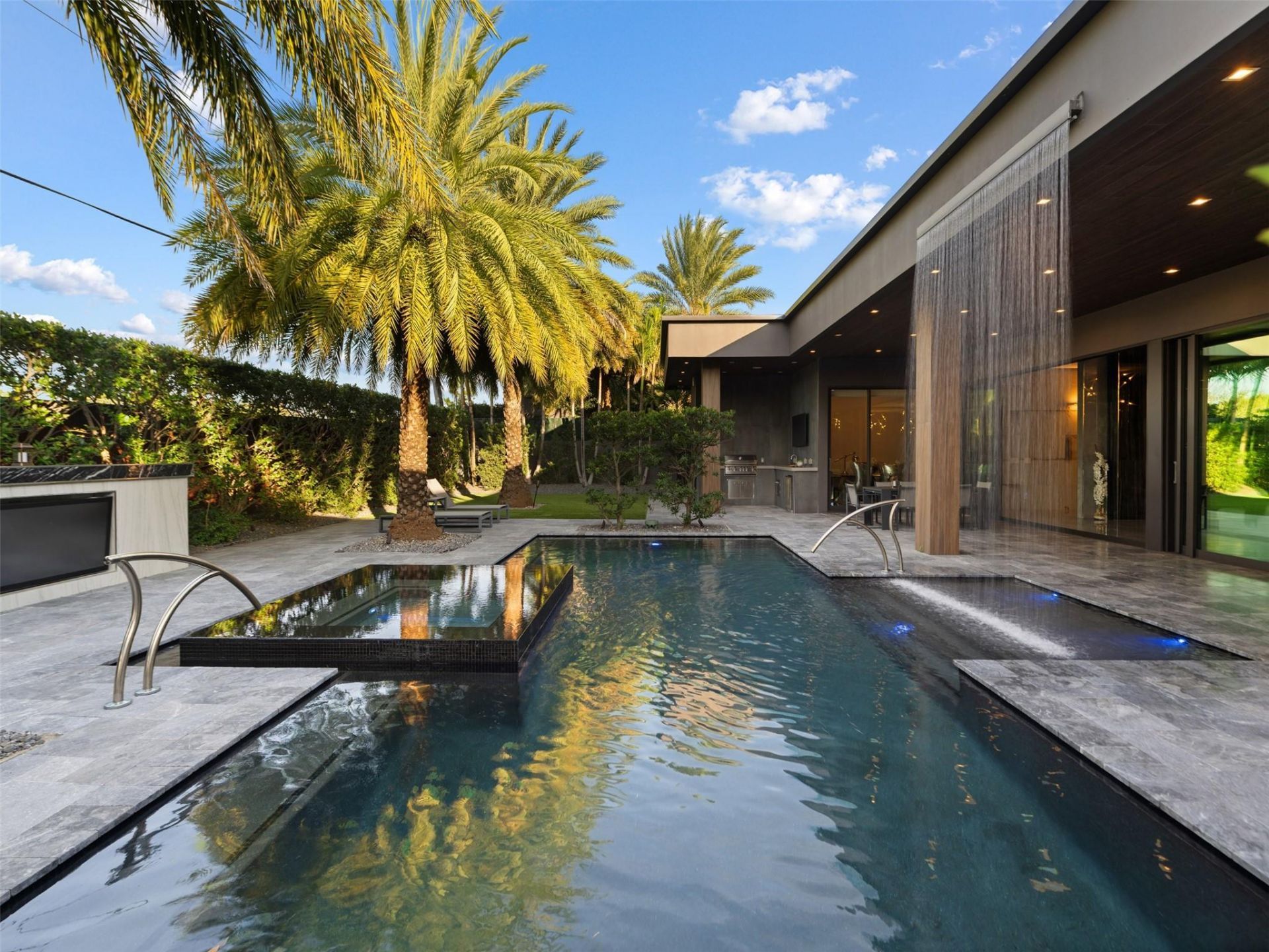 2213 NE 37th Drive, Fort Lauderdale, FL 33308 Photo