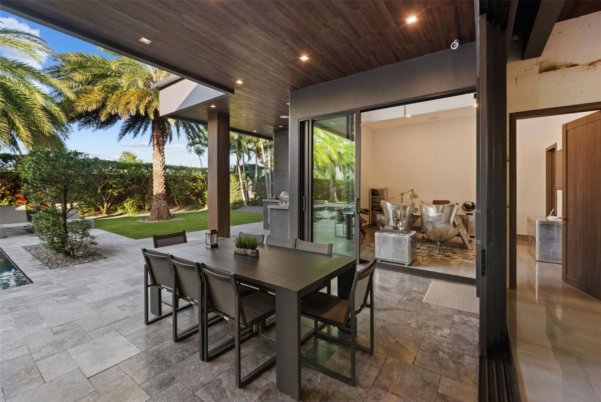 2213 NE 37th Drive, Fort Lauderdale, FL 33308 Photo