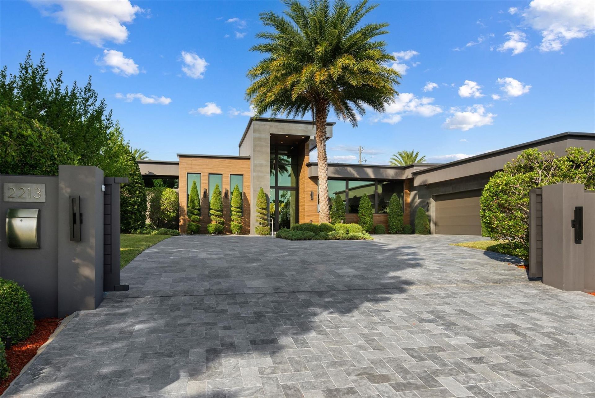 2213 NE 37th Drive, Fort Lauderdale, FL 33308 Photo