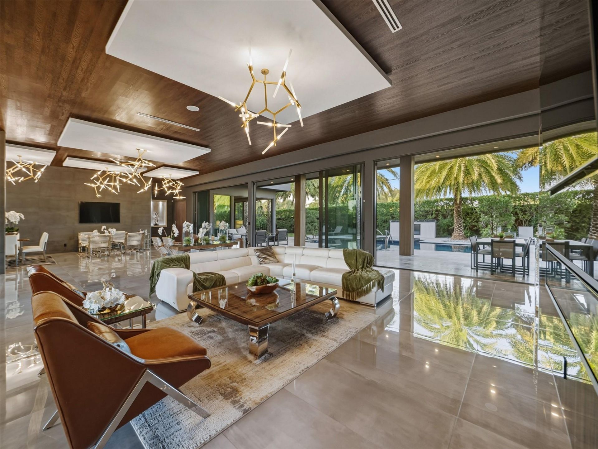 2213 NE 37th Drive, Fort Lauderdale, FL 33308 Photo