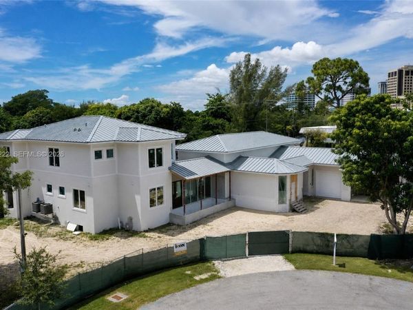 6990 SW 91st St, Pinecrest, FL 33156