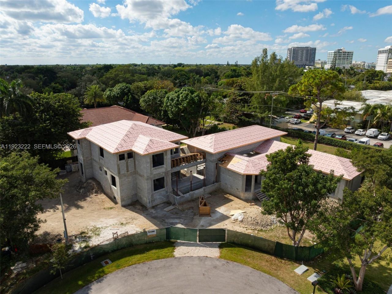 6990 SW 91st St, Pinecrest, FL 33156 Photo