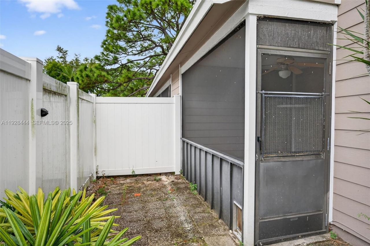 707 Stonewood Ct, Unit 19C, Jupiter, FL 33458 Photo