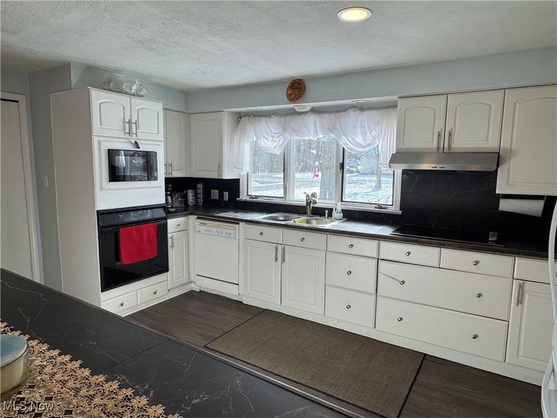 5104 Main Avenue, North Ridgeville, OH 44039 Photo 10