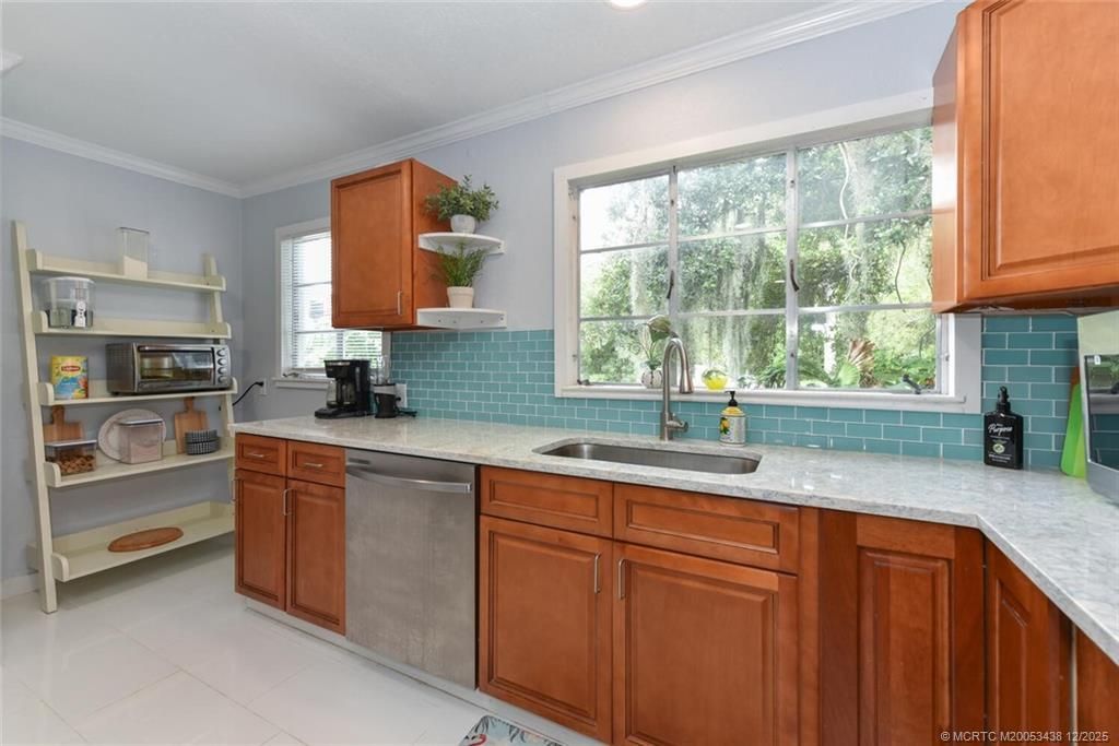 817 SW Saint Lucie Crescent, Stuart, FL 34994 Photo