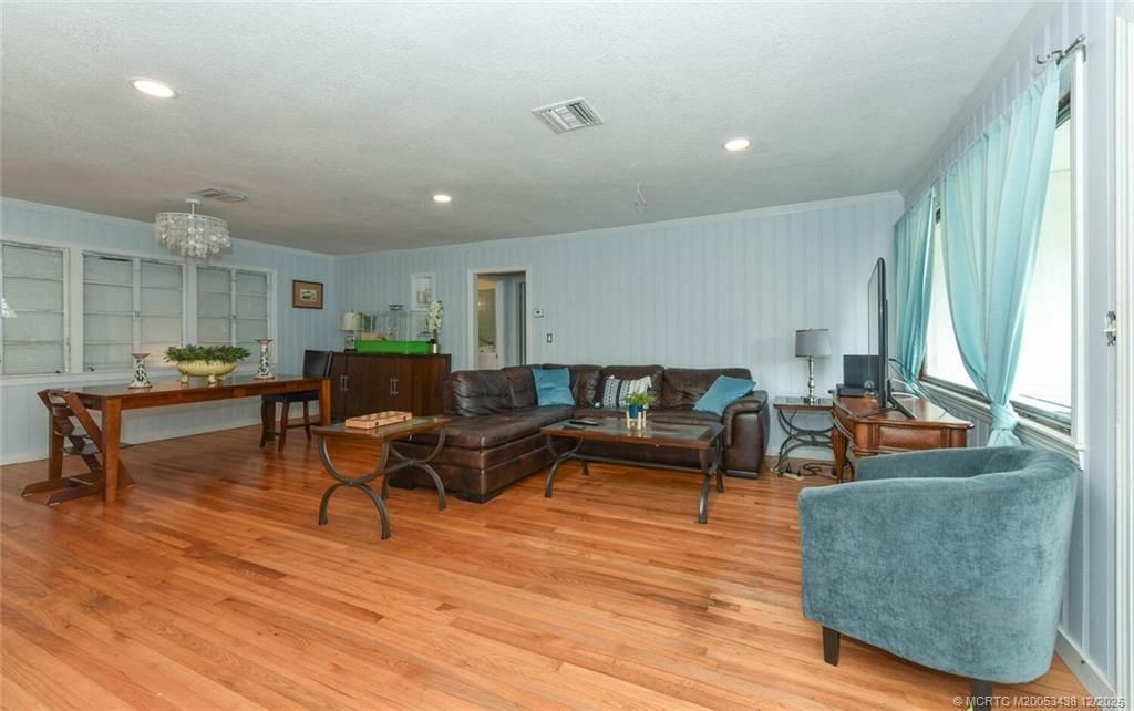 817 SW Saint Lucie Crescent, Stuart, FL 34994 Photo