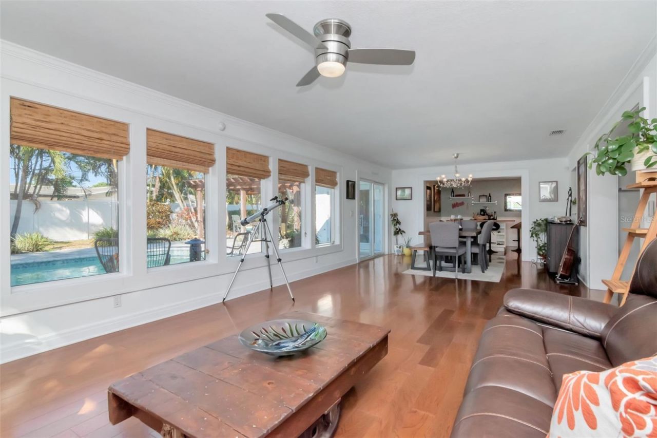 3991 38th Way S, Saint Petersburg, FL 33711 Photo