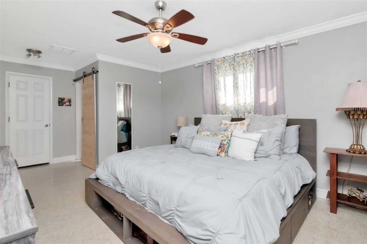 3991 38th Way S, Saint Petersburg, FL 33711 Photo