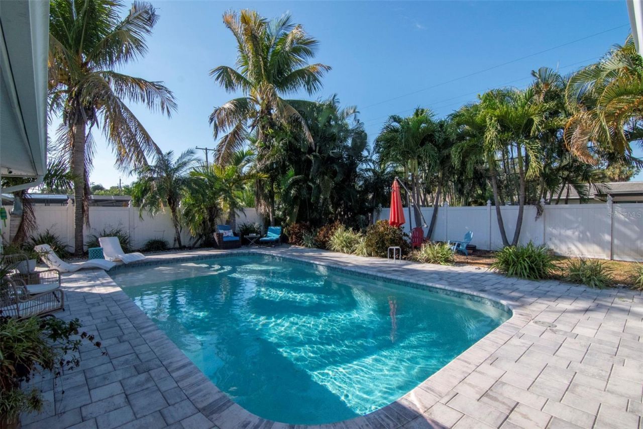 3991 38th Way S, Saint Petersburg, FL 33711 Photo