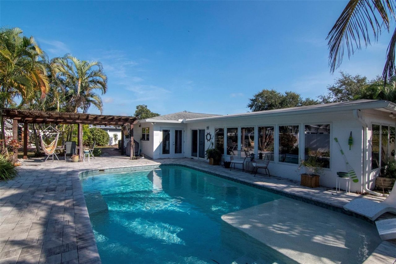 3991 38th Way S, Saint Petersburg, FL 33711 Photo