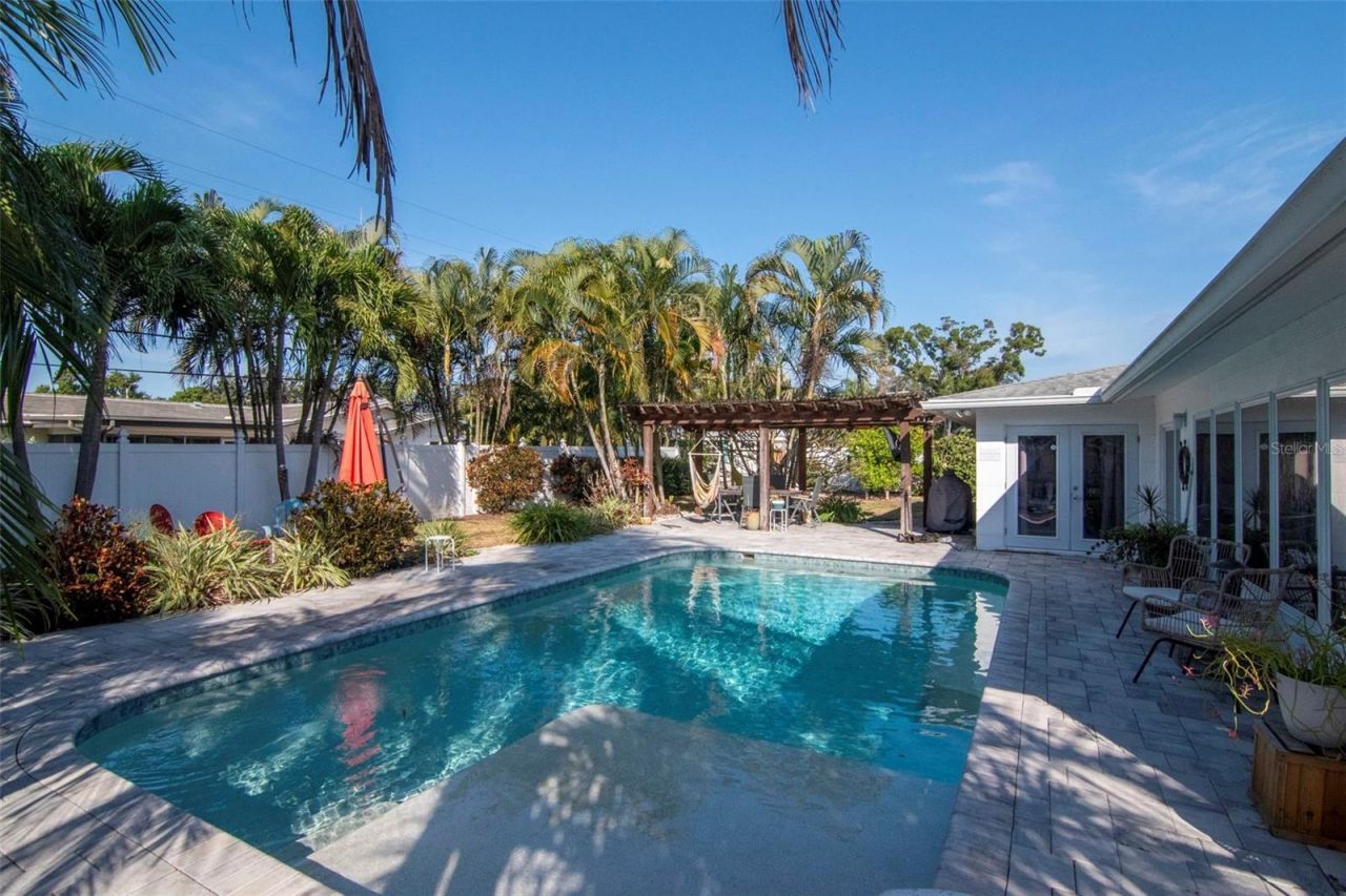 3991 38th Way S, Saint Petersburg, FL 33711 Photo