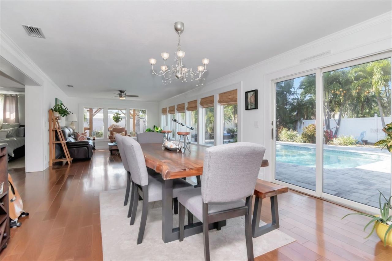 3991 38th Way S, Saint Petersburg, FL 33711 Photo