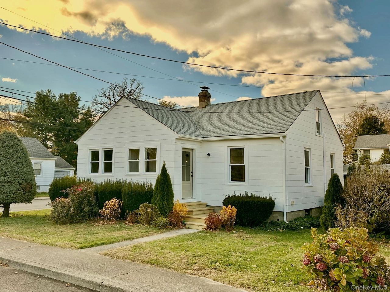 29 Dinan Street, Beacon, NY 12508 Main Photo