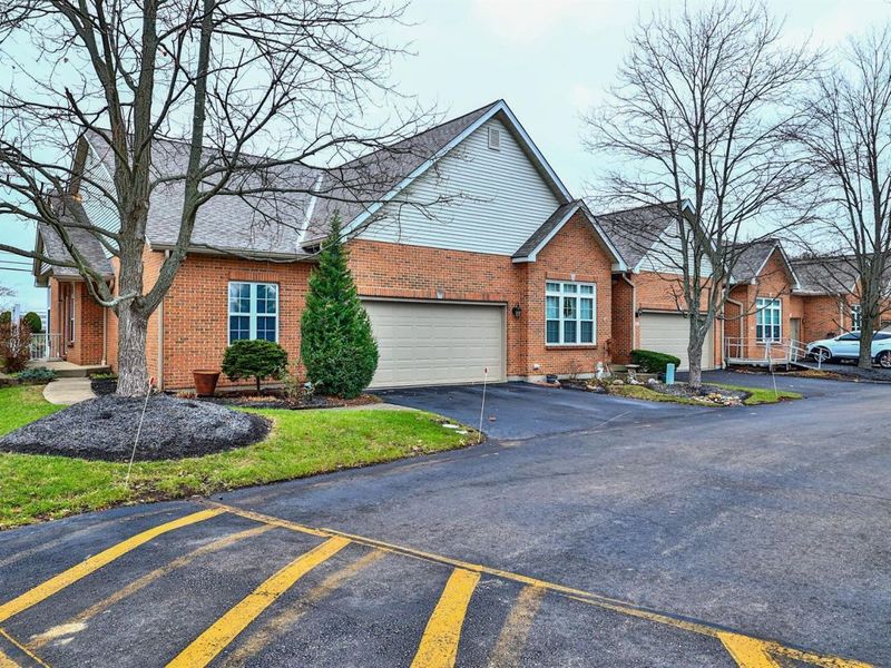 5607 Carolina Way, Burlington, KY 41005 Photo 2