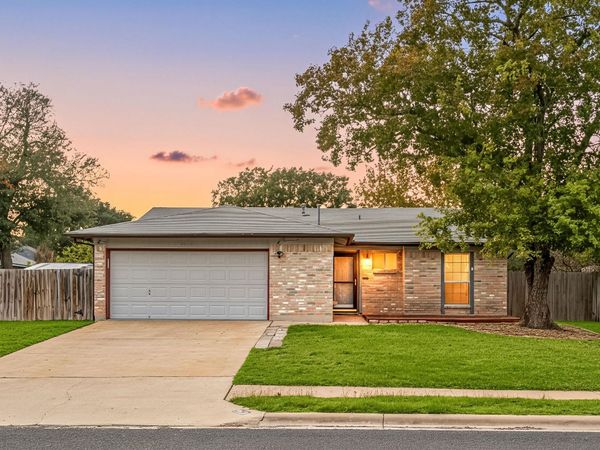 2602 Armstrong DR, Leander, TX 78641
