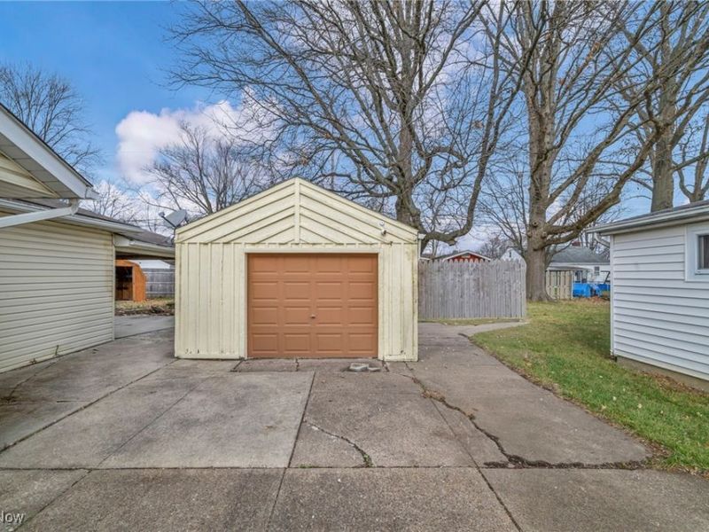 113 Coronado Court, Elyria, OH 44035 Photo 36